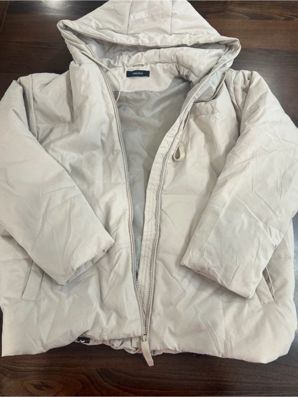 CONCORD Light Cream Hooded Puffer Jacket - Women's Insulated Coat